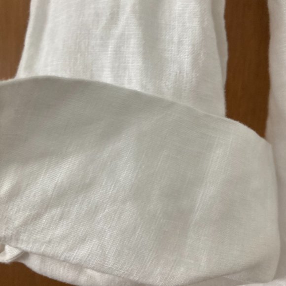 White Linen shirt - Tracy M - Picture 2 of 9